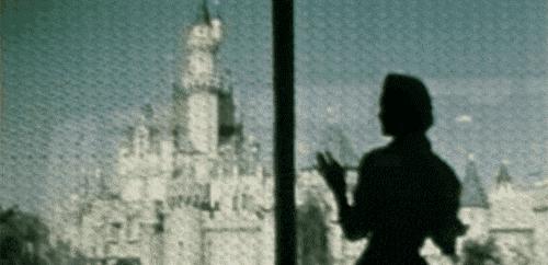 喝杯丧茶吧,反正不喝你也不会变轻