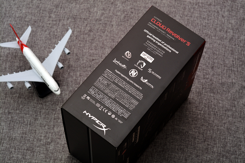 金士顿黑鹰和黑鹰s对比,黑鹰金士顿