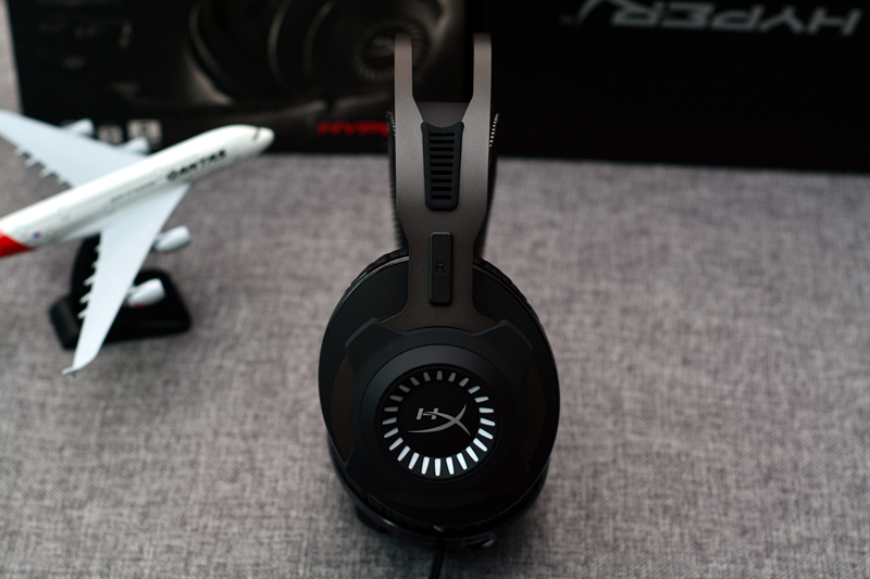 金士顿黑鹰和黑鹰s对比,黑鹰金士顿