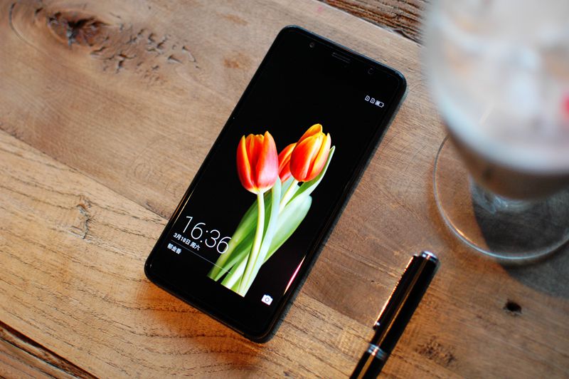 性价比高的全面屏手机评测,正面屏幕观感最好的手机