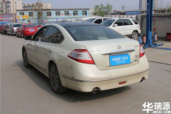 2011款日产天籁是公爵吗,日产天籁2011款公爵2.5l值多少钱