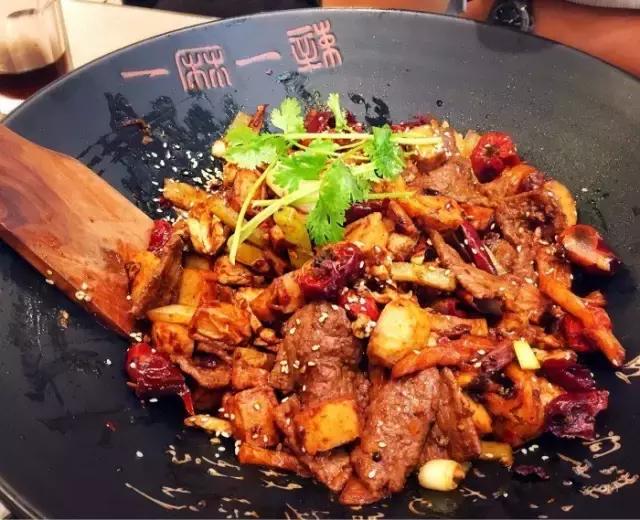 人为什么会吃糖上瘾,每天都吃麻辣会得什么病