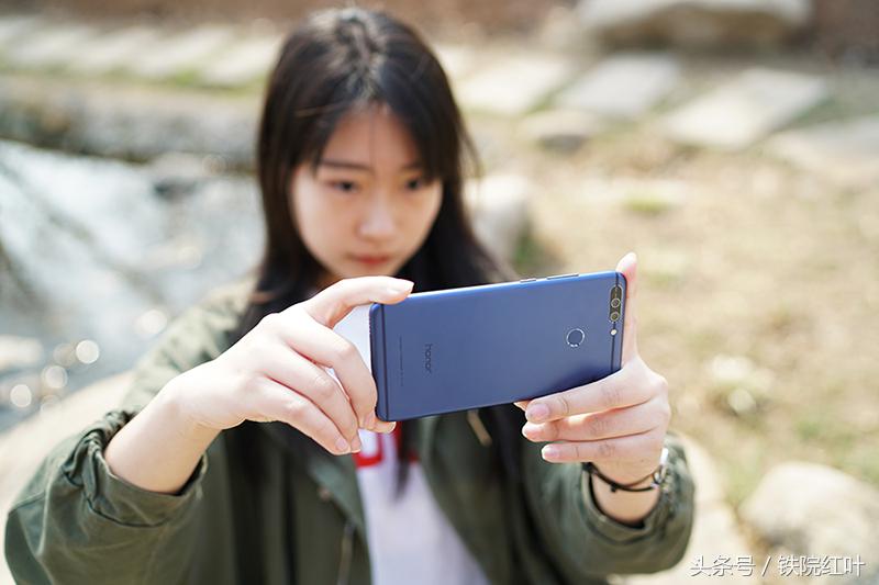 荣耀v9到底有多厉害,荣耀v9详细解析