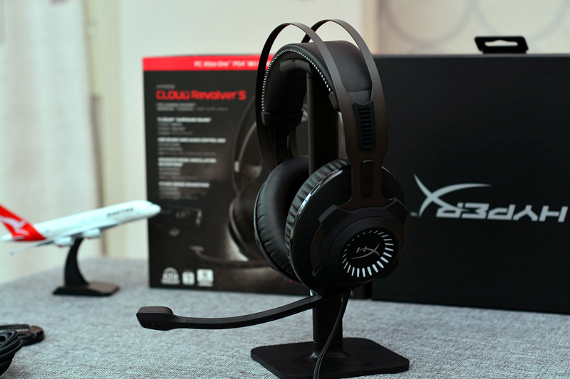 金士顿黑鹰和黑鹰s对比,黑鹰金士顿