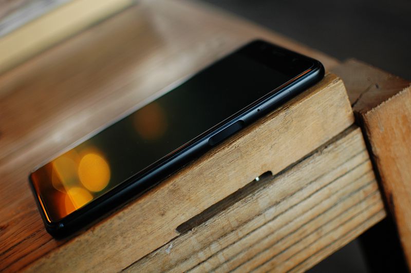 性价比高的全面屏手机评测,正面屏幕观感最好的手机