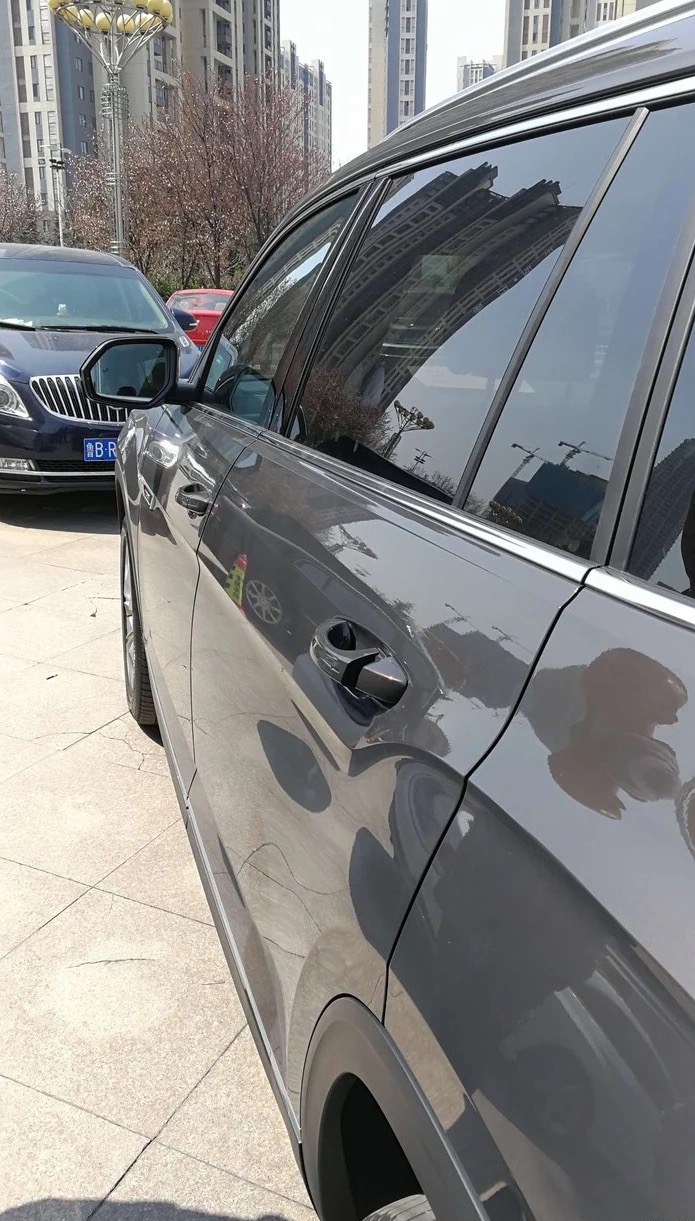 途昂提车1周,门把手坏了2次,维修师傅看了也直摇头