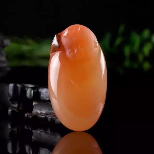黄龙玉的正确保养方法,黄龙玉要用油养是假的黄龙玉吗