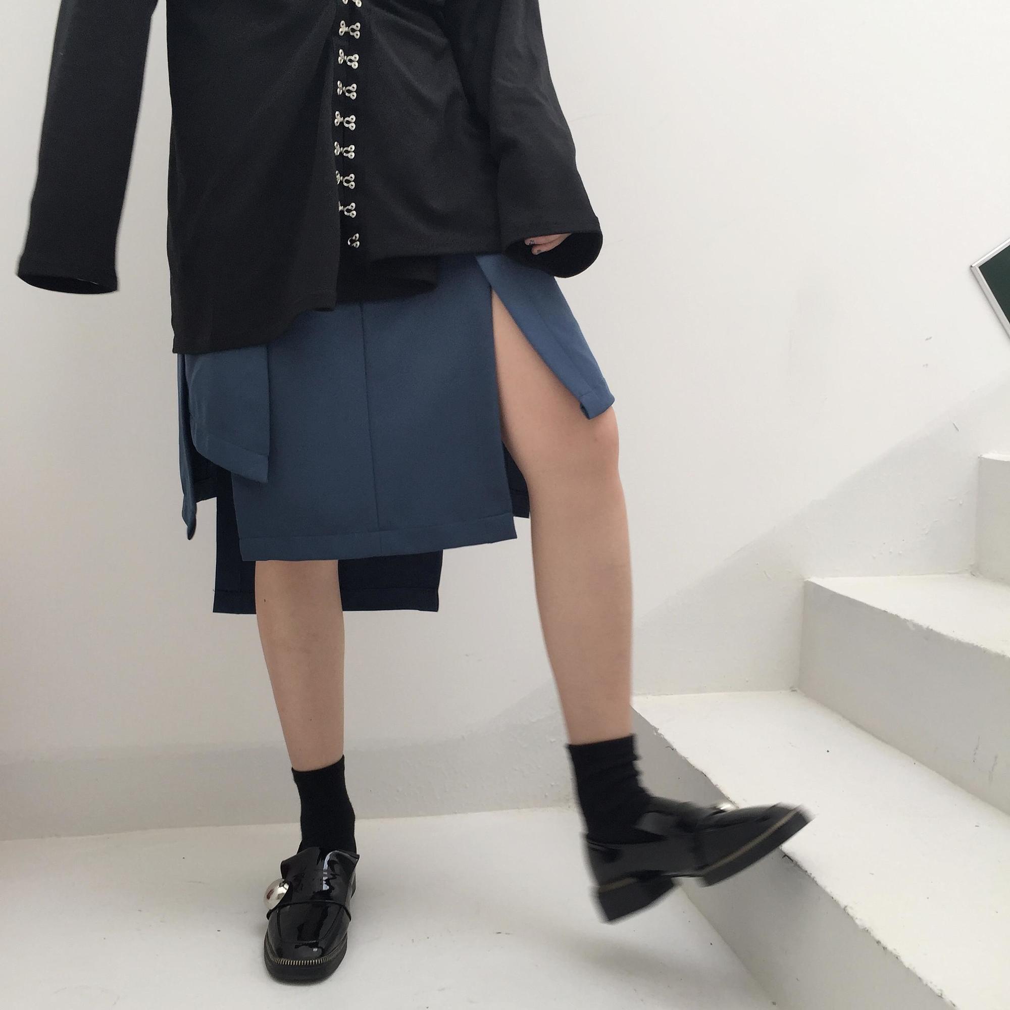 衣服开个叉,时髦开了挂