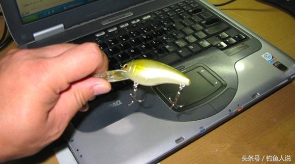 路亚挂底图片,路亚严重挂底