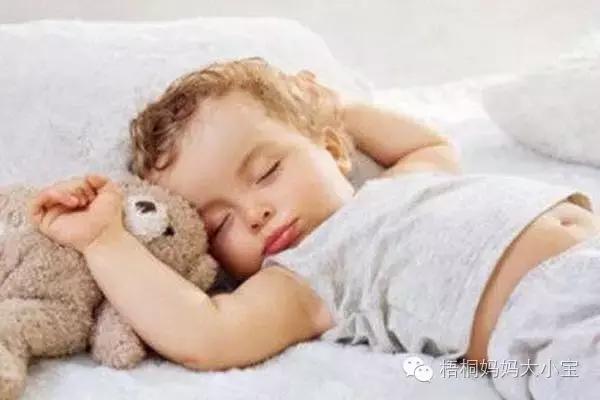 纯母乳婴儿便便有泡沫还拉丝,桐妈育儿辅食