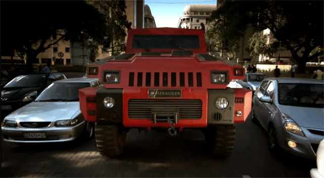 目前最受欢迎的一款越野车,唯一一款大型硬派越野车