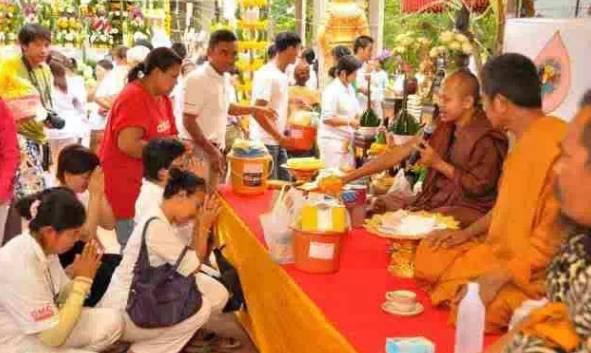 东南亚有哪些国家过泼水节,东南亚国家泼水节和云南泼水节