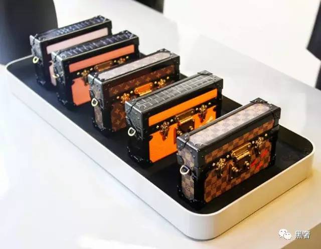 除草机|不开玩笑,这些大牌包耍起流氓来连自己都打