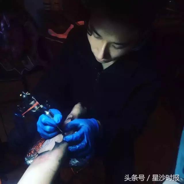 脱衣有肉、自带美颜，星沙老板界的颜值担当……谁是你的菜？