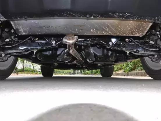 2019款陆风x7,陆风x720162.0t全景尊贵版测评