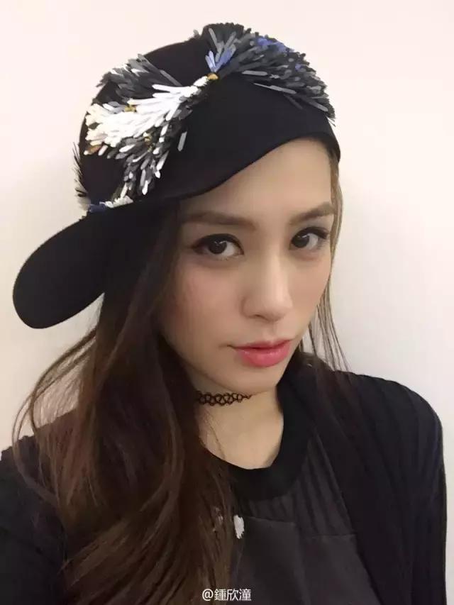 就算30+又怎样,依然少女感爆棚秒杀18岁