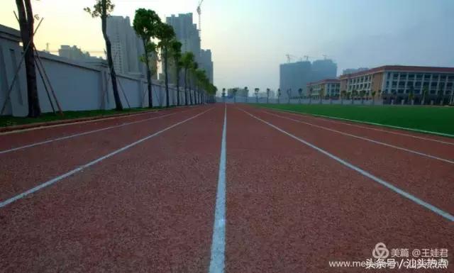 汕头金中学校的环境,汕头金中海湾校区环境