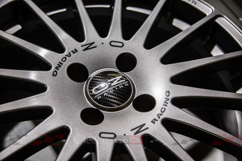 OZSUPERTURISMOGT款轮毂,ozsuperturismoevo轮毂怎么样