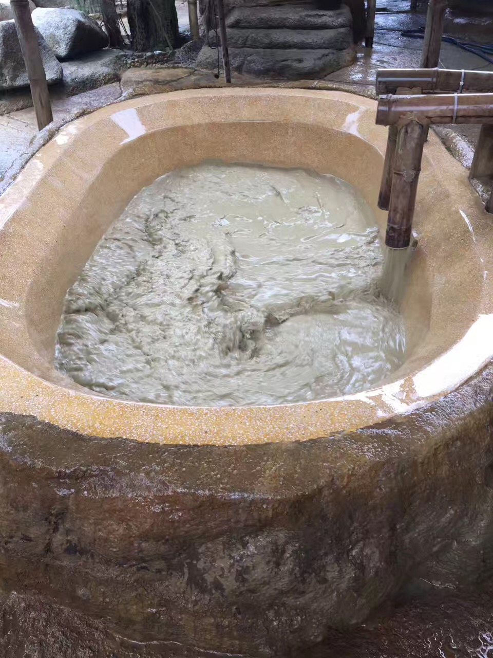 越南姑娘来芽庄旅游,越南姑娘在芽庄旅行