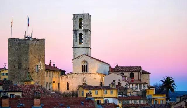 寻味格拉斯，老城下的香水之路！