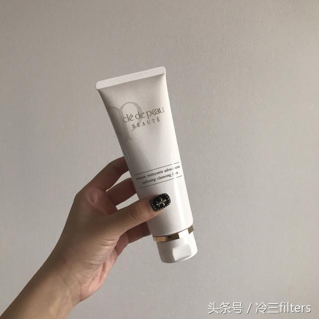 cpb护肤正确使用方法,想护肤有必要用水乳吗