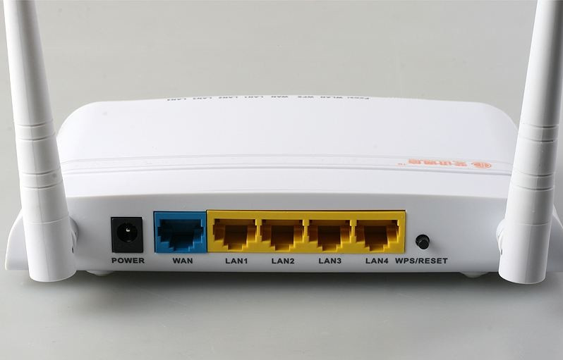 猫路由器交换机三者连接方法,交换机和猫连接还是和路由器连接