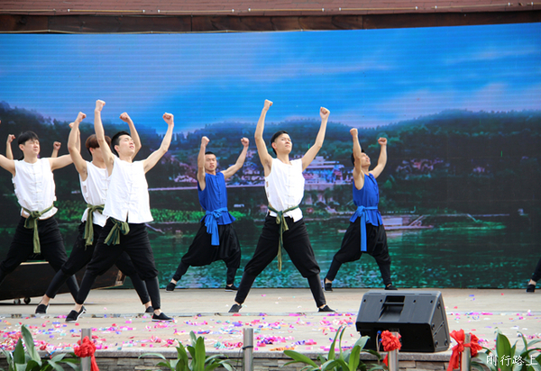 武胜运动会开幕式入场表演,武胜乡村旅游节图片大全