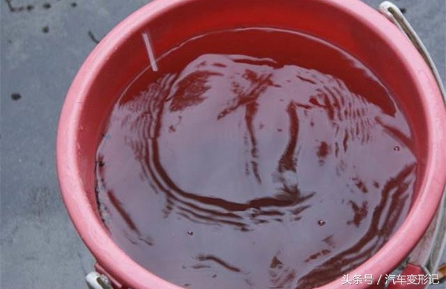 清理汽车油污清洁剂,车子树胶污垢怎么洗