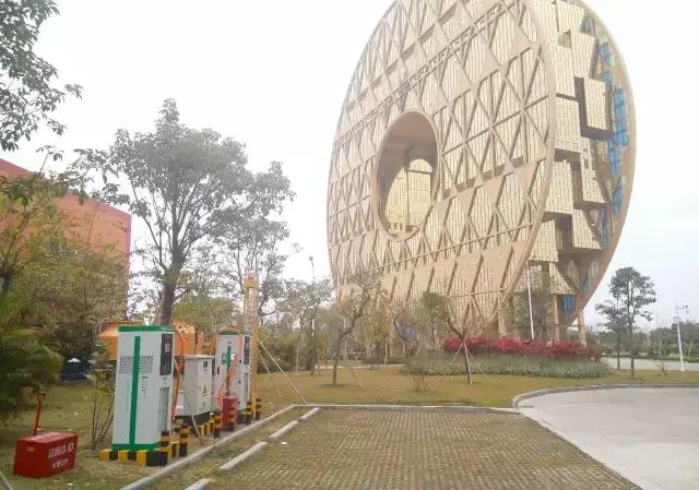 小电动车出游,五一开新能源出游可不可以