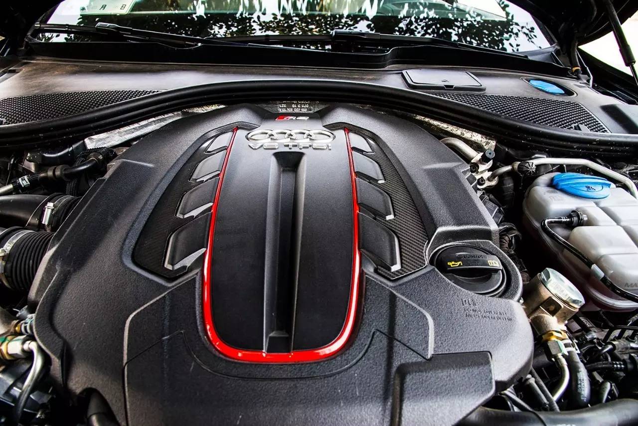 奥迪rs6allroad,全新奥迪rs6avant