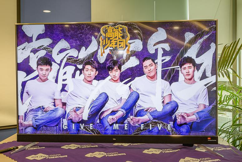 超薄快感极致体验TCLC2剧院电视体验