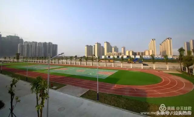 汕头金中学校的环境,汕头金中海湾校区环境