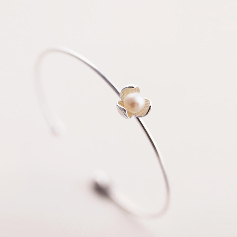 银手镯科普视频,分享一下你们的银手镯