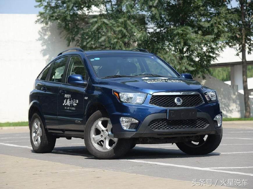 昔日售价高达60万长5米2标配四驱,4米6车长2.0t车