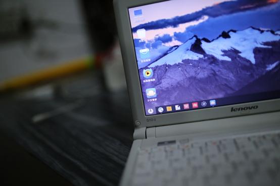 潮酷玩：如何利用U盘制作安卓电脑，看直播利器