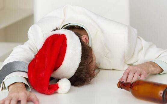 酒品即人品酒后看性格太准了,酒后五种性格代表五种人品