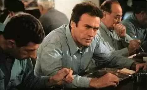 电影一座神奇的监狱,一个监狱在一个岛上电影