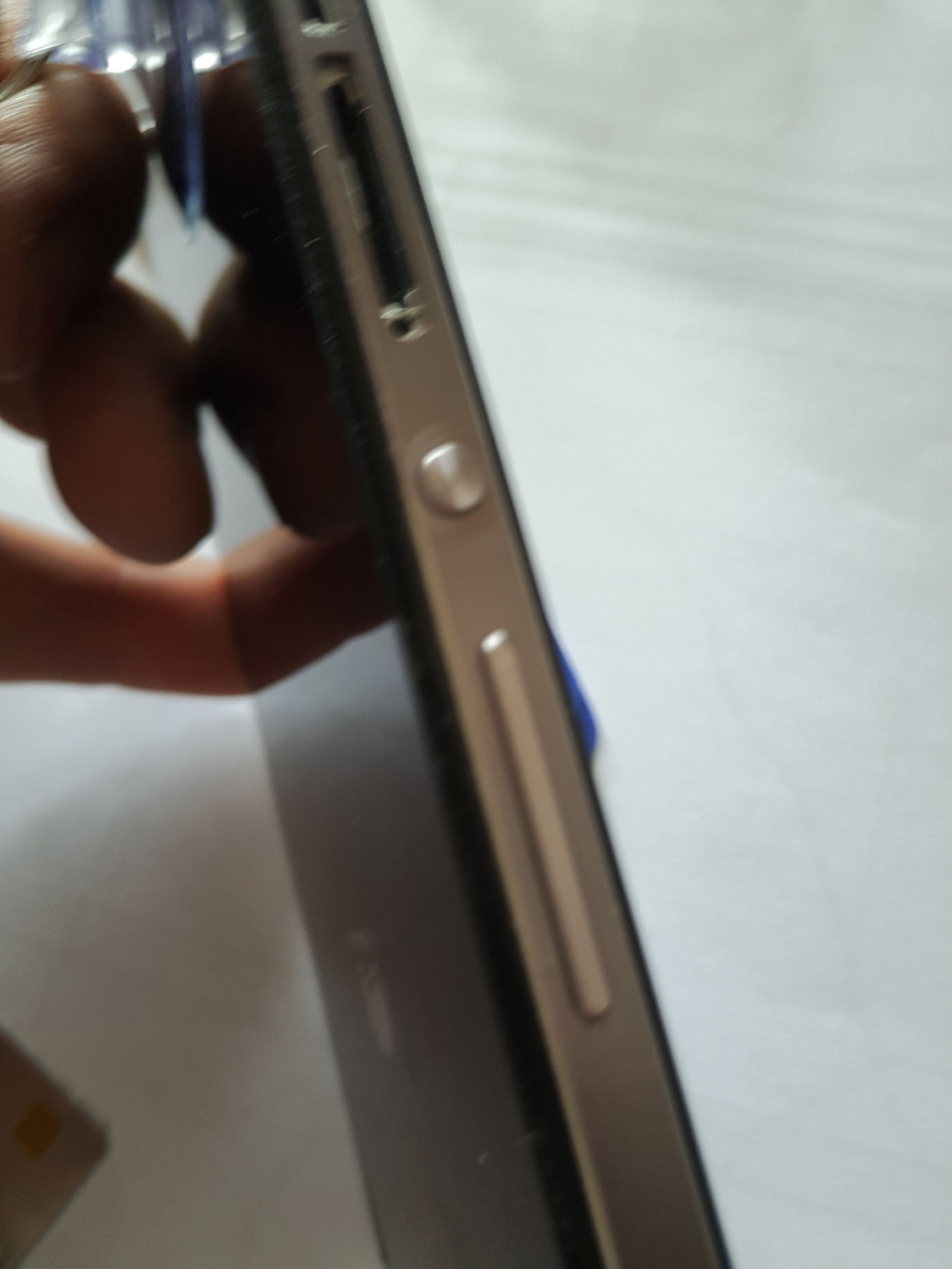 华为p7更换屏幕,p7更换电池教程