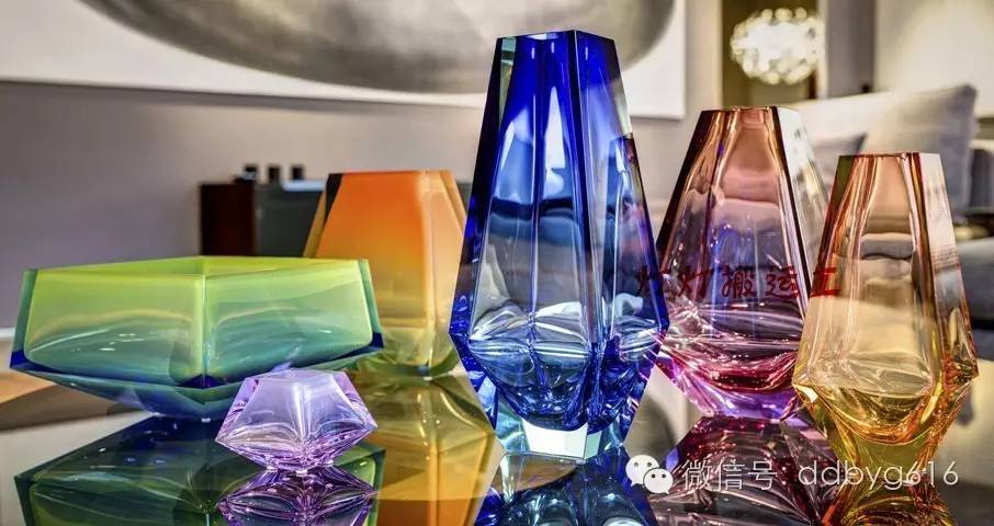 奢侈艺术饰品-欧洲古典纯铜银饰品与现代水晶玻璃摆件（附视频）