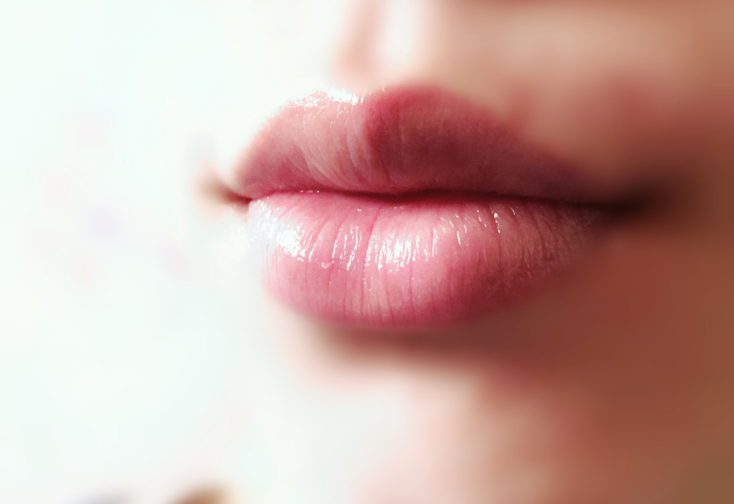 纪梵希粉色小羊皮304唇膏,纪梵希小羊皮润唇膏试色