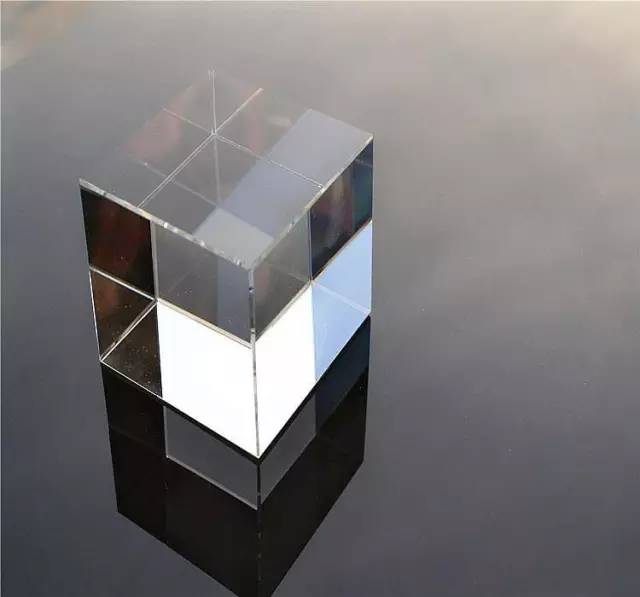 起胶起莹的翡翠视频,翡翠的起胶什么意思