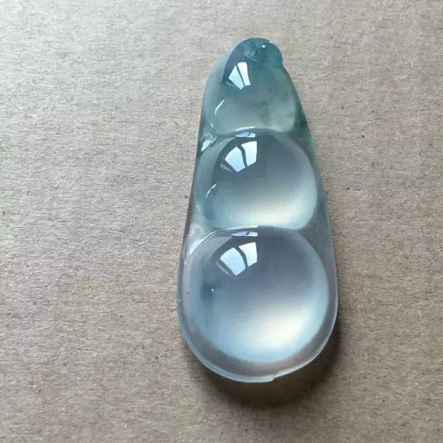 起胶起莹的翡翠视频,翡翠的起胶什么意思