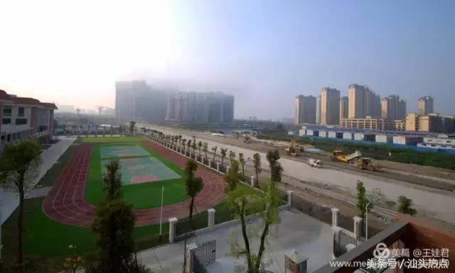 汕头金中学校的环境,汕头金中海湾校区环境