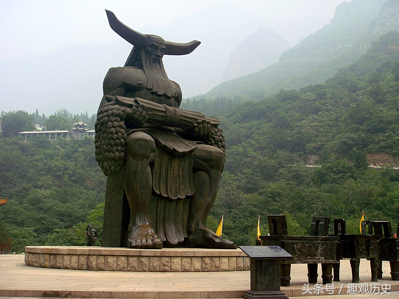 越南人说中国人是龙的传人,越南人自称龙的传人