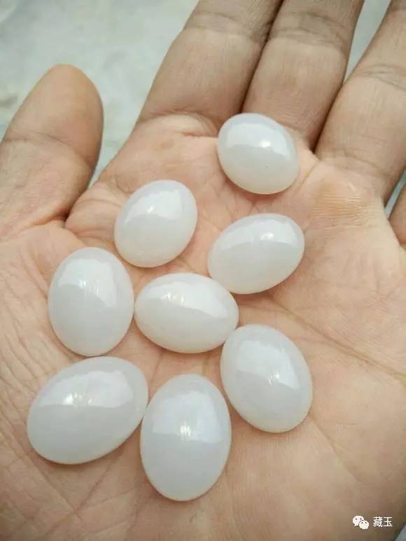 羊脂玉有水线就是籽料吗,真正羊脂玉籽料原石照片