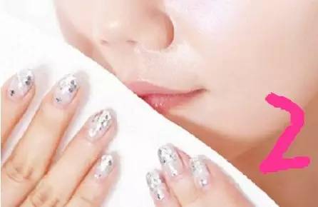 怎么打造又纯又欲的唇妆,唇妆的最高境界