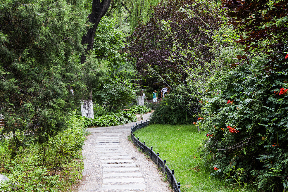 北京大学有几个燕园,北京大学燕园校区是哪个区