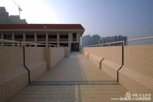 汕头金中学校的环境,汕头金中海湾校区环境