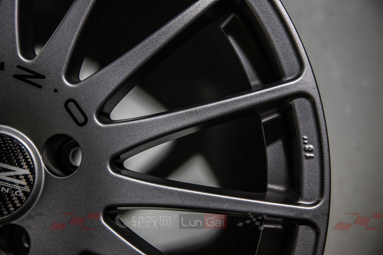 OZSUPERTURISMOGT款轮毂,ozsuperturismoevo轮毂怎么样