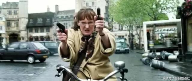 一部无厘头的风格喜剧电影,一部颠覆三观的喜剧片